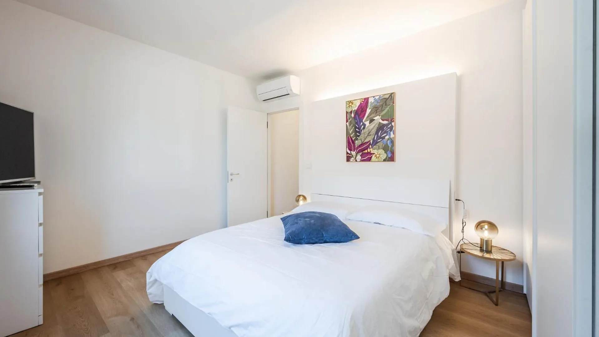 Exclusive Apartment - Free Wifi & Air Conditioning Faenza